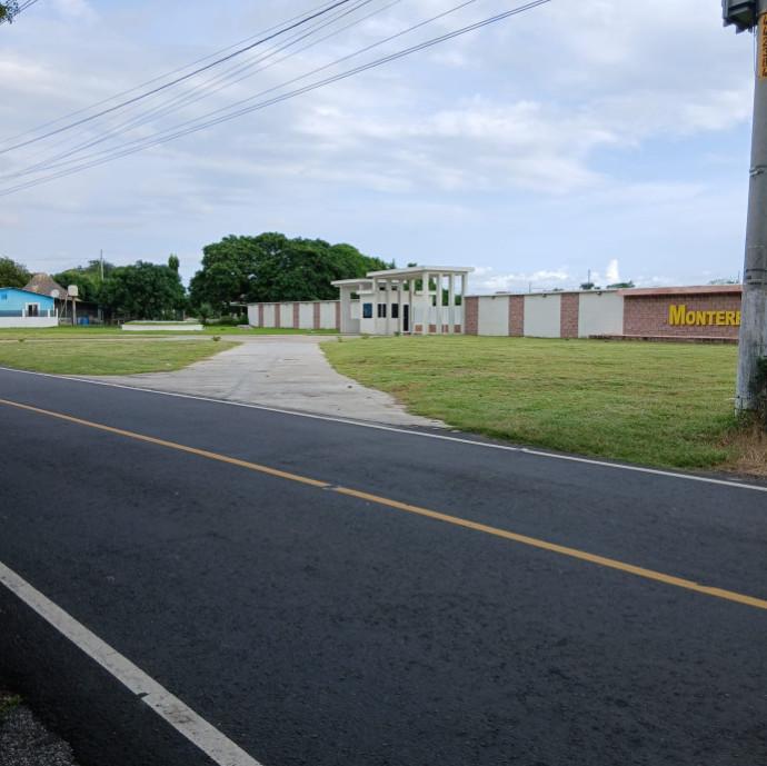 TERRENO EN VENTA – CONDOMINIO RESIDENCIAL MONTERRICO en Guatemala - Imagen 1