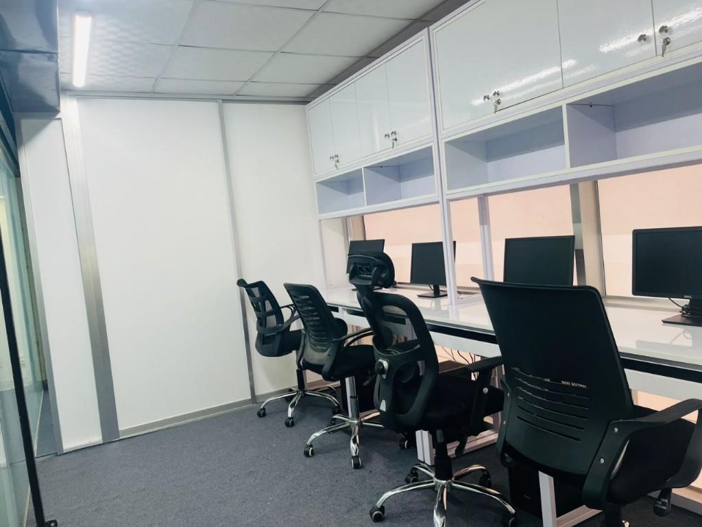 Office Space for Rent – Bashundhara R/A (Furnished ) in Bangladesh - Image 2