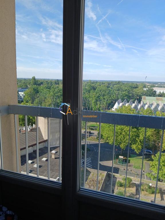 F 3 MEUBLE à Olivet - Photo 1