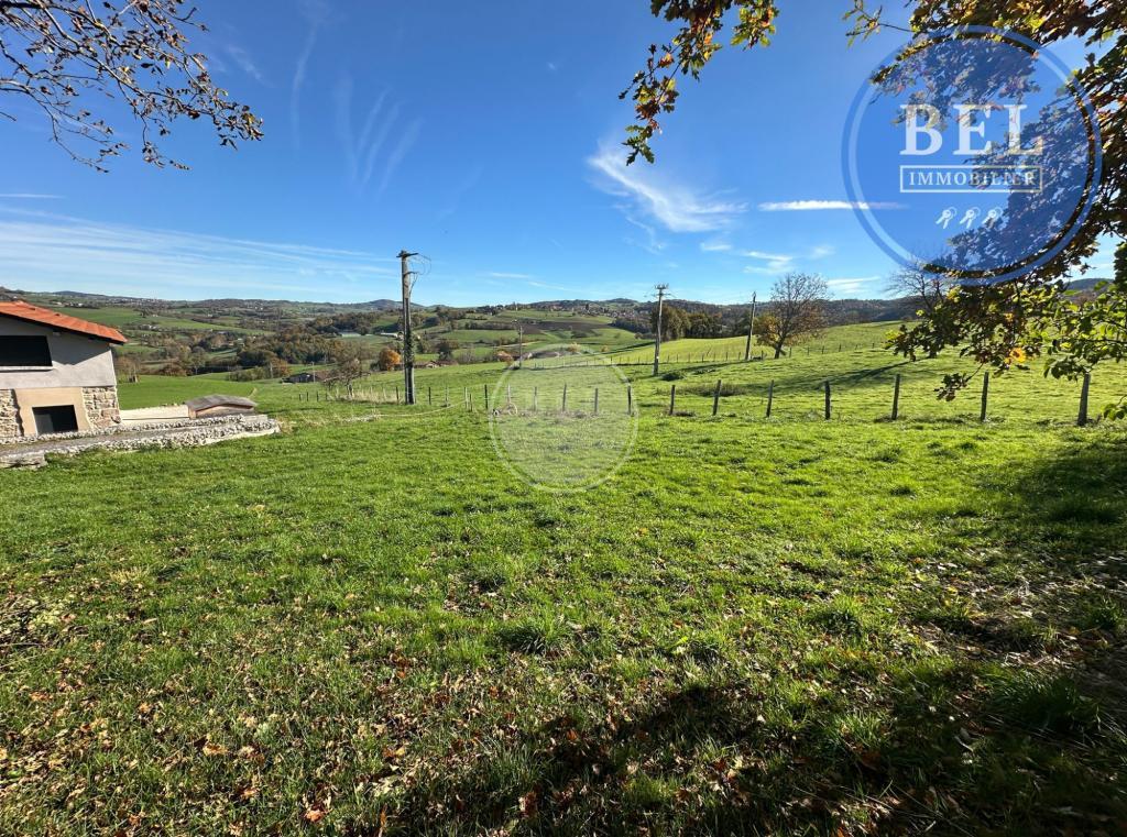 TERRAIN CONSTRUCTIBLE à Saint-Chamond - Photo 1