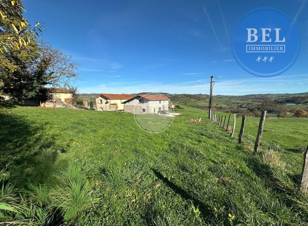 TERRAIN CONSTRUCTIBLE à Saint-Chamond - Photo 1