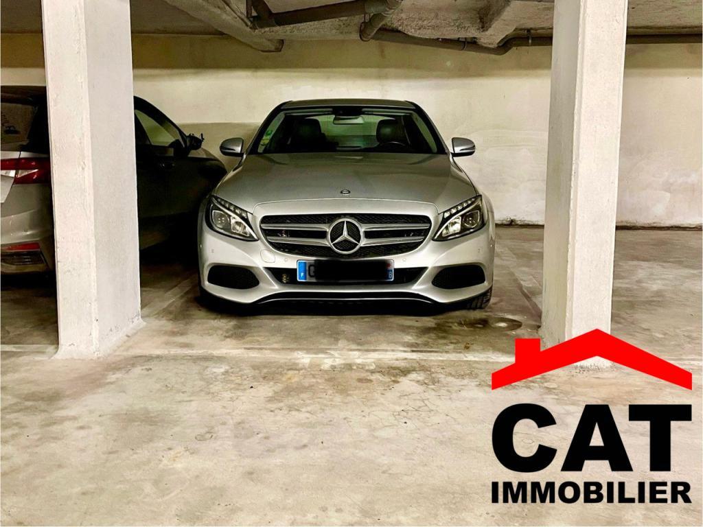 EMPLACEMENTDE PARKING à Montereau-Fault-Yonne - Photo 1
