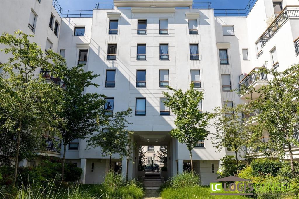 APPARTEMENT - RUE KLEBER à Châtillon - Photo 1