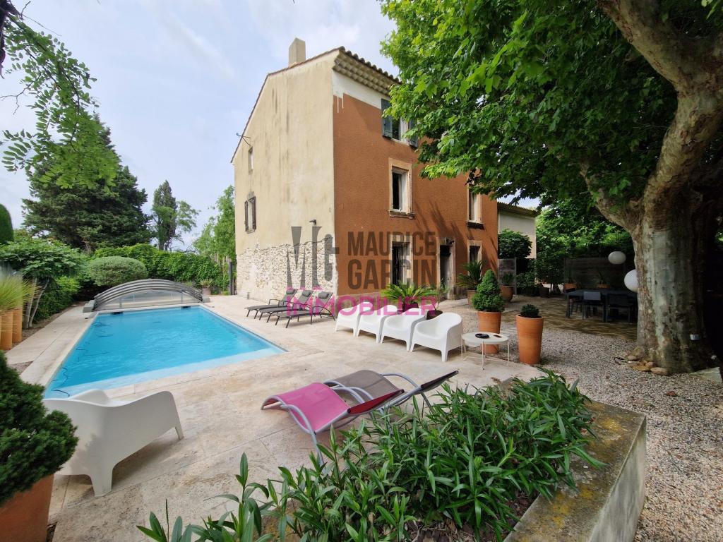 SUPERBE MAS DE VILLE AVEC PISCINE à Cavaillon - Photo 1