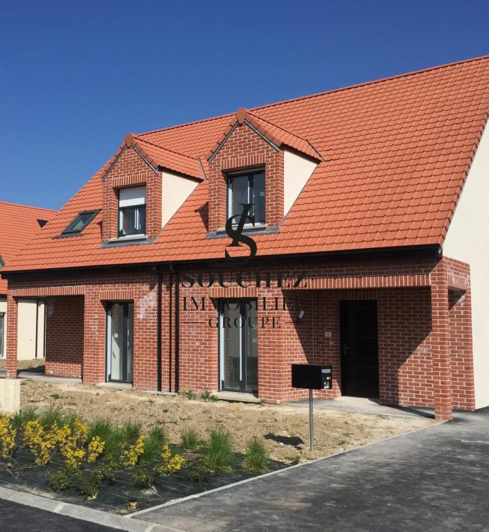 MAISON à Arras - Photo 1