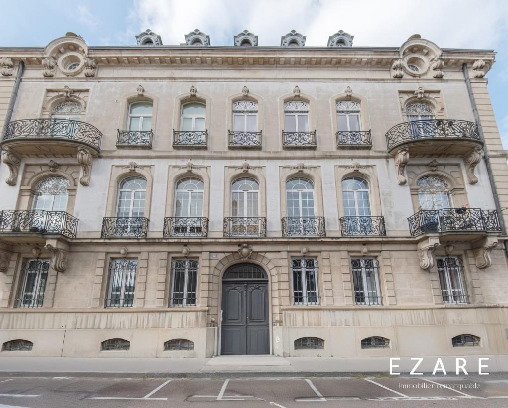 APPARTEMENT DE PRESTIGE AVEC PISCINE - 352 m2 à Chalon-sur-Saône - Photo 1