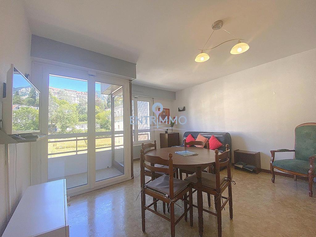AIX STUDIO MEUBLE 30,5M² + BALCON à Aix-les-Bains - Photo 1