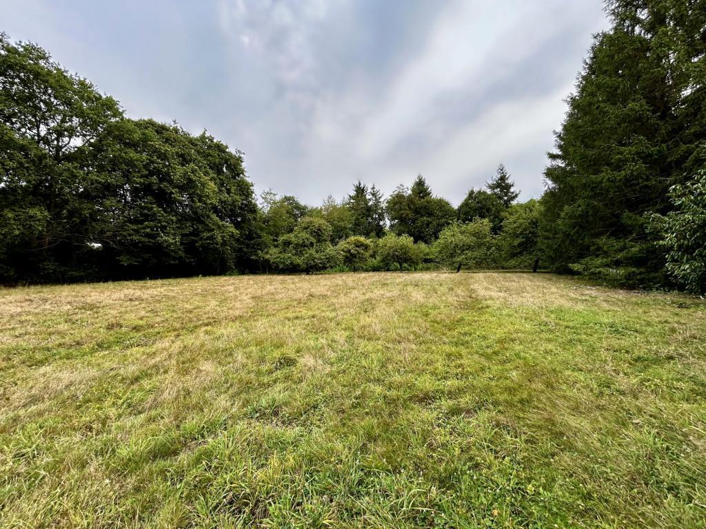 Terrain viabilisé et libre de constructeur à Nantes - Photo 1