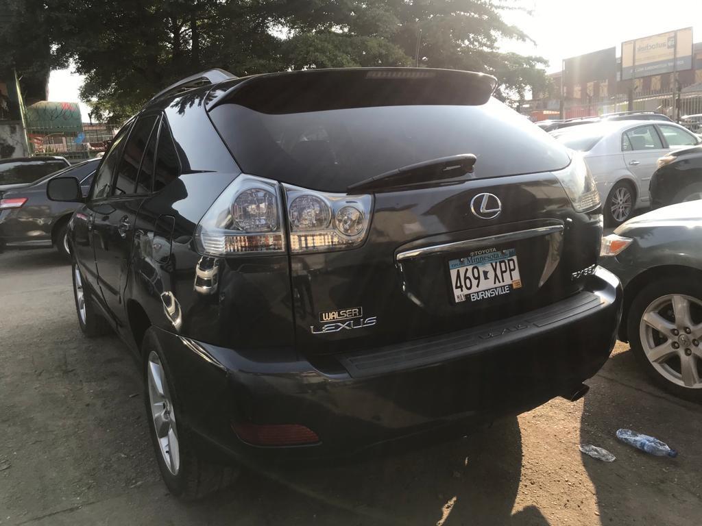 Clean Lexus RX330 model in Katsina - Image 3