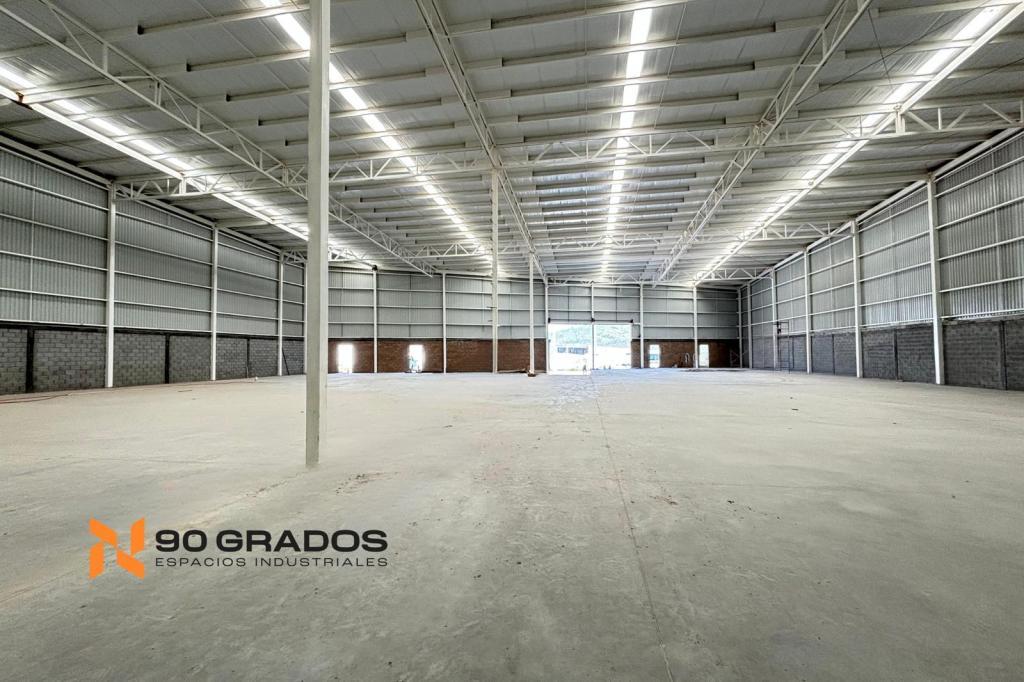 BODEGA EN RENTA EN SANTA CATARINA en La Fama - Imagen 1