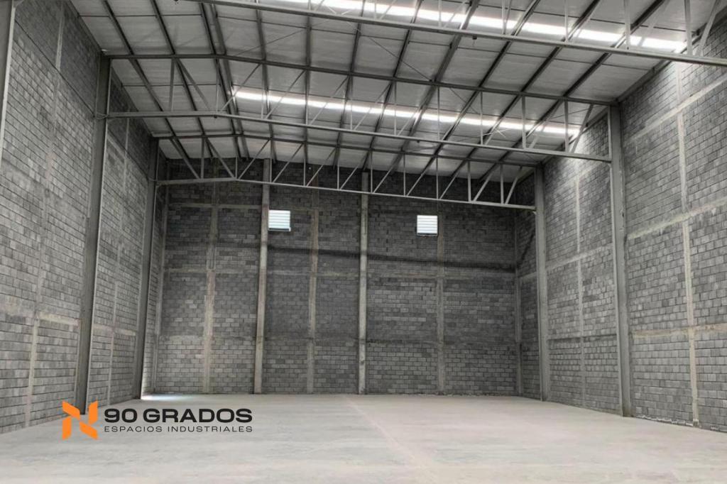 BODEGA EN RENTA EN SANTA CATARINA en La Fama - Imagen 1