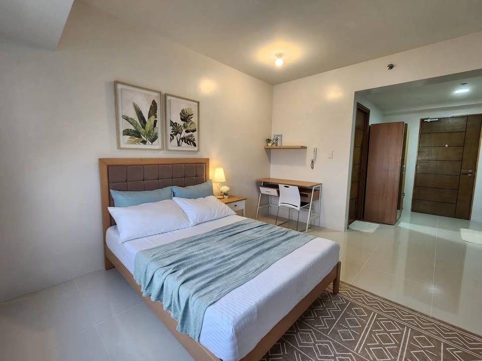 Fully Furnished Studio for Rent Taft East Gate Cebu in Consolacion - Image 3