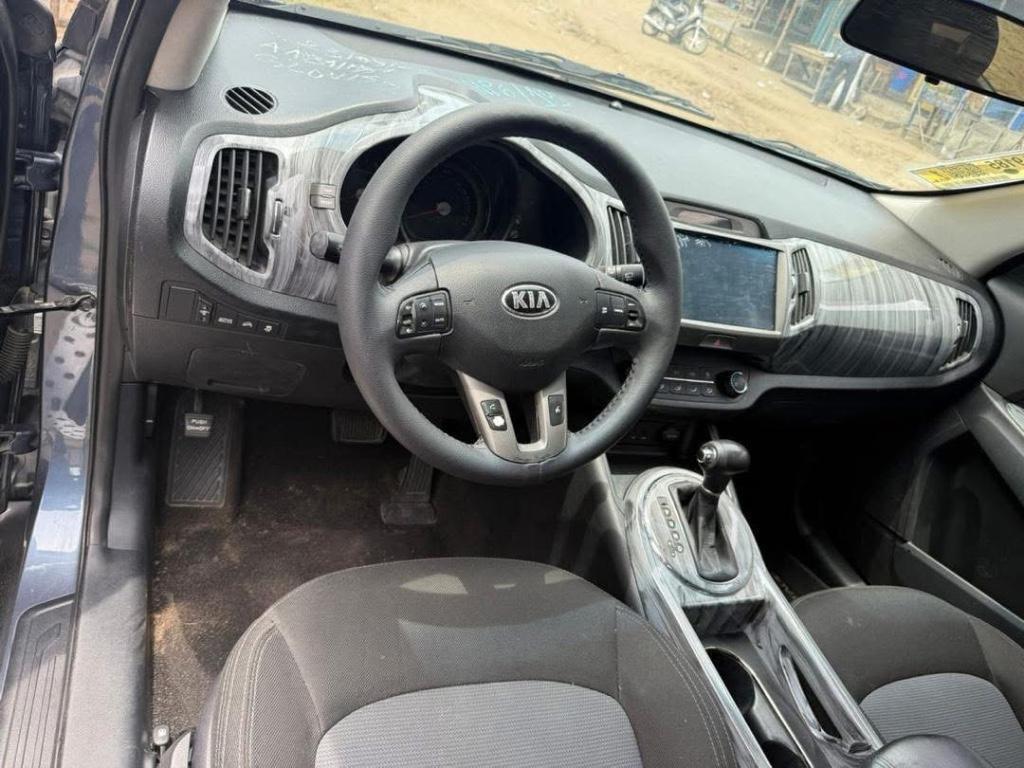 KIA SPORTAGE 2015 à Abidjan - Photo 2
