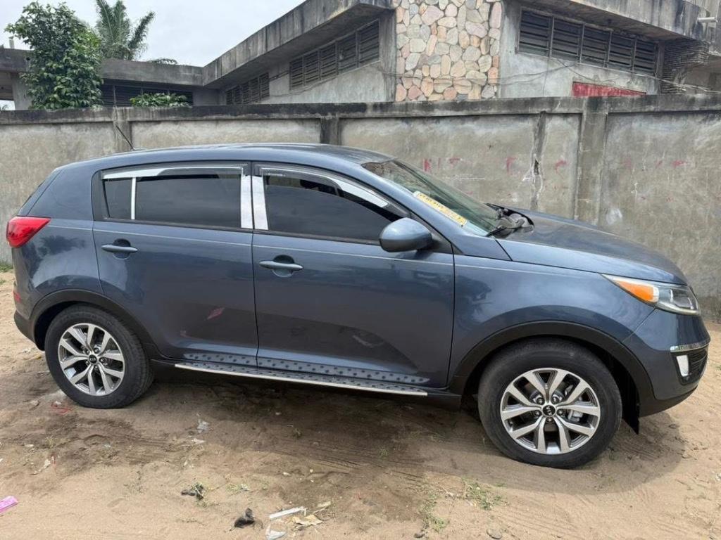 KIA SPORTAGE 2015 à Abidjan - Photo 3
