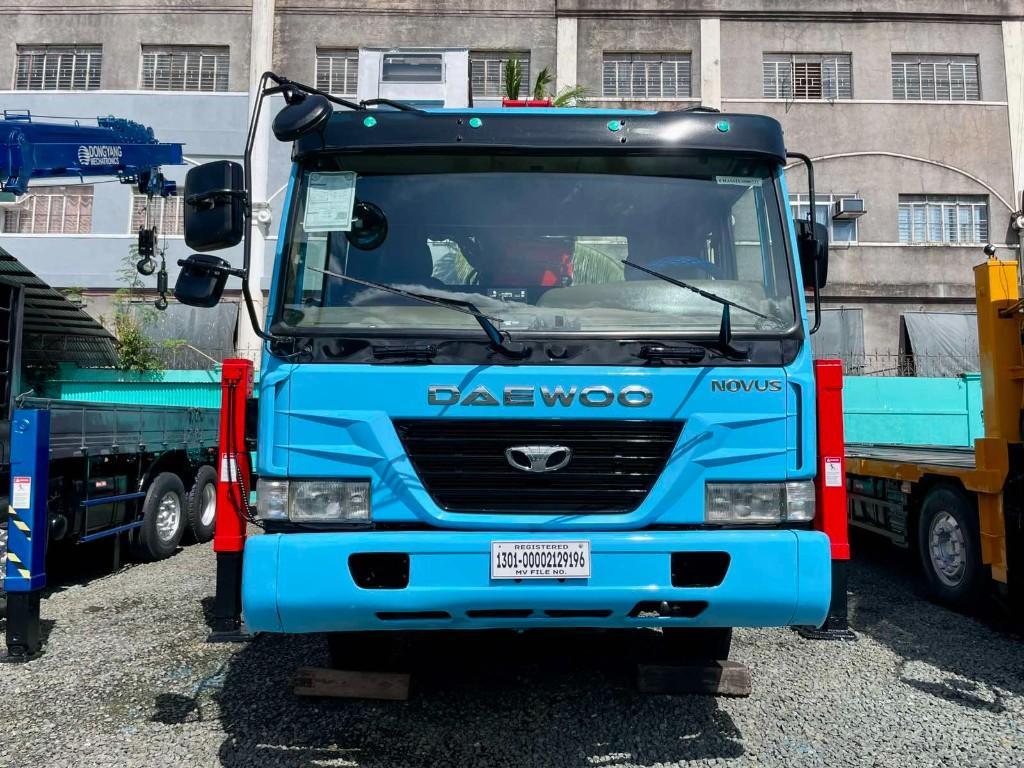 Boom Trucks/Crane in Malabon - Image 1