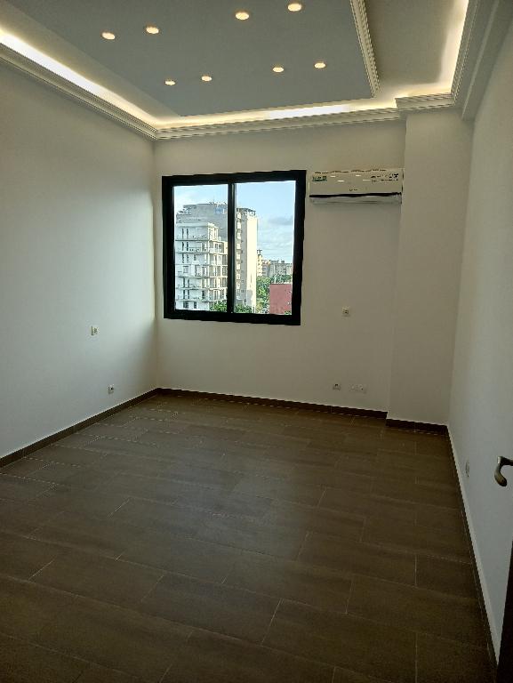 LOCATION APPARTEMENT T4 ZONE 4 en Côte d’Ivoire - Photo 7