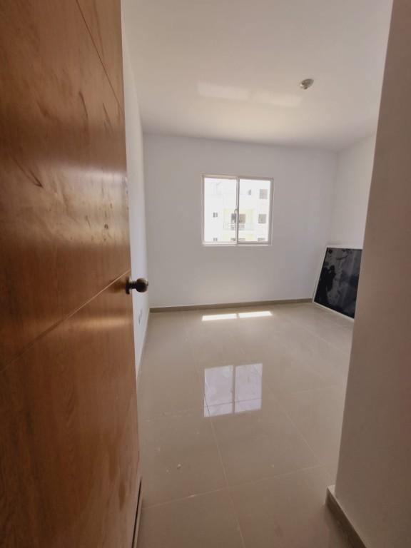 APARTAMENTOS EN AVENIDA JACOBO MAJLUTA en la República Dominicana - Imagen 6