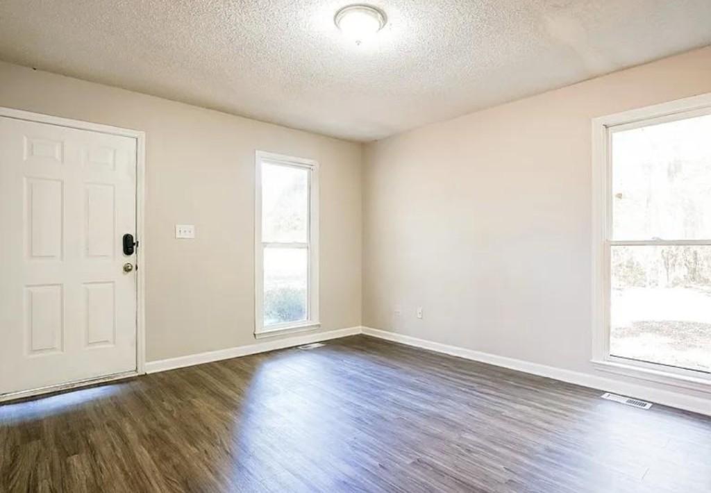 BEAUTIFUL HOUSE FOR RENT in Raleigh - Image 1