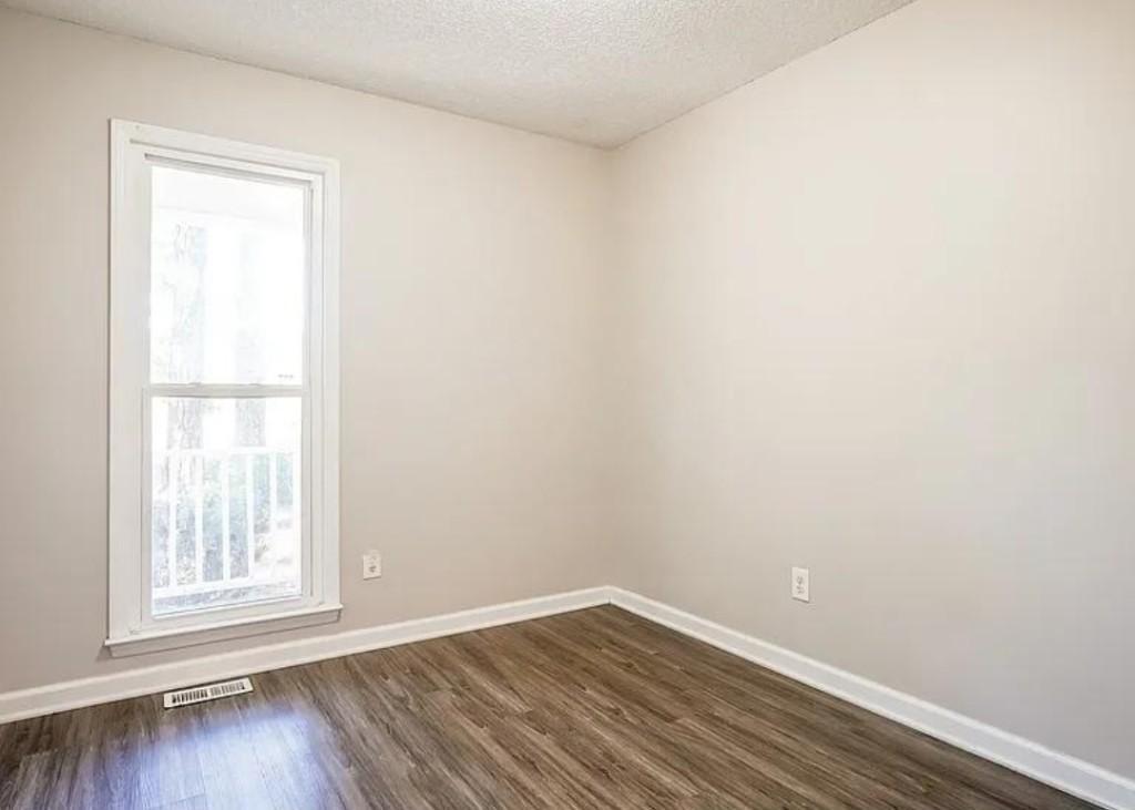 BEAUTIFUL HOUSE FOR RENT in Raleigh - Image 4