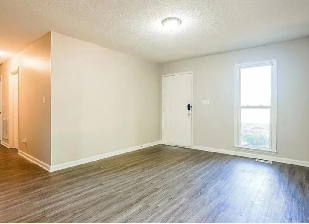 BEAUTIFUL HOUSE FOR RENT in Raleigh - Image 6