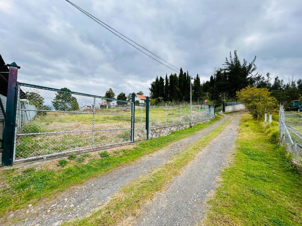 Terreno de venta en Cuenca Ecuador sector Ricaurte en Sinincay - Imagen 5