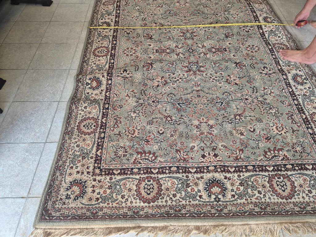 Turkish Rug - 170 x 245 in Sydney - Image 3