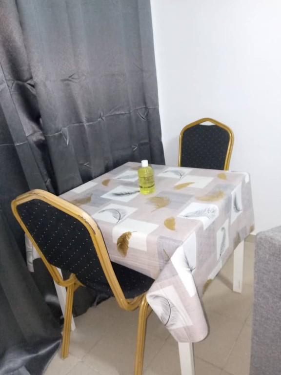 APPARTEMENT MEUBLE en Côte d’Ivoire - Photo 5