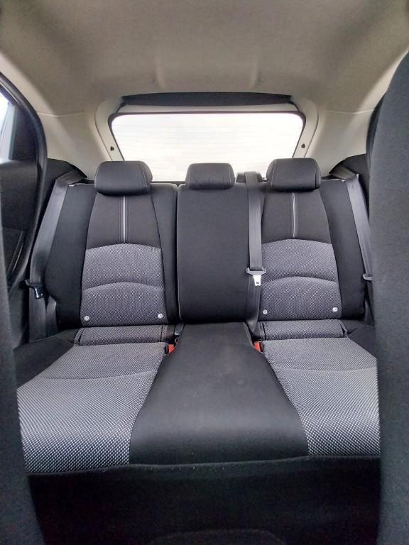 MAZDA 2 R MATIC 2018 WHITE MET (DP 5 JUTA) in Tangerang - Image 7