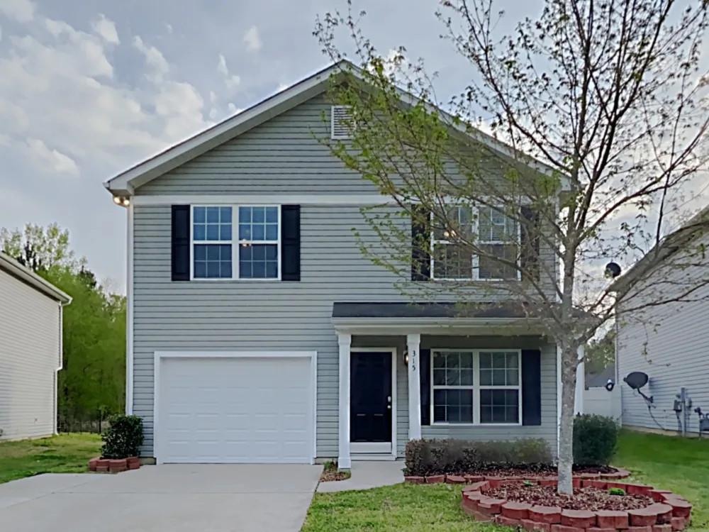 Available Now & Move-In Today in Charlotte - Image 1