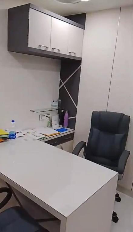 Fully Furnished Office Space For Rent at BBD Bagh in India - Image 4