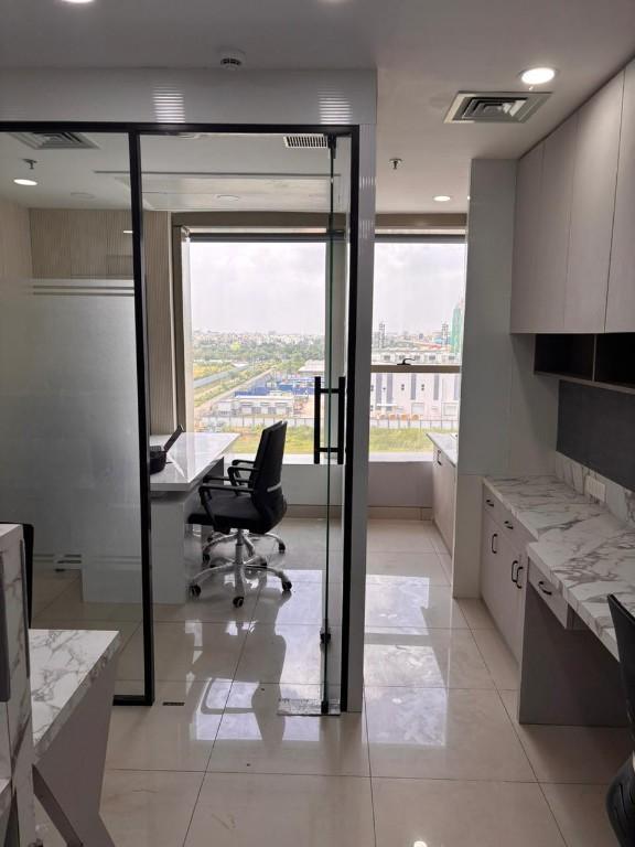 Fully Furnished Office Space For Rent at Newtown in India - Image 2