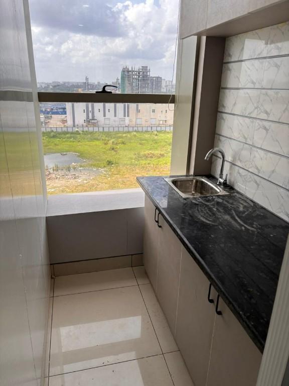 Fully Furnished Office Space For Rent at Newtown in India - Image 3