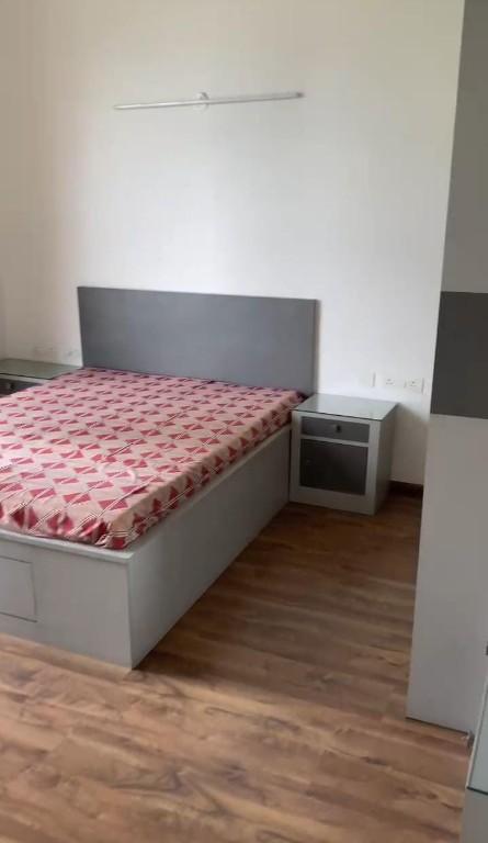 Fully Furnished Flat For Rent at Aurus Tower 2 in Ballygunge - Image 3
