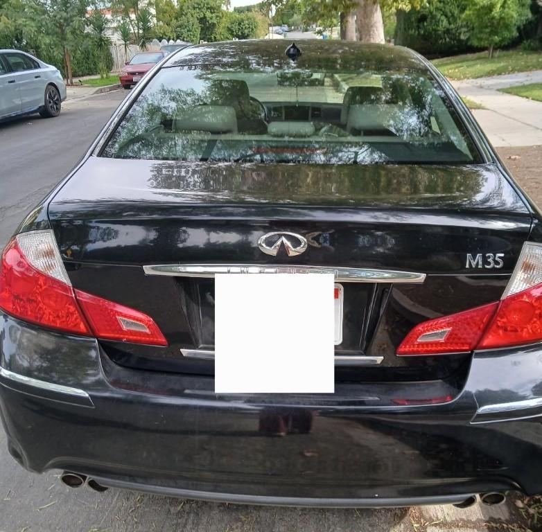 For Sale 2008 Infiniti M35 – Excellent Condition in United States - Image 3
