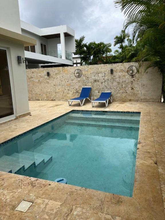 APARTAMENTO EN METRO CONTRY CLUB 2000 en Constanza - Imagen 5