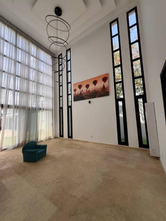 A LOUER UN SUPER DUPLEX DE 8 PIÈCES + PISCINE, RIVIÉRA 4 MBADON en Côte d’Ivoire - Photo 7