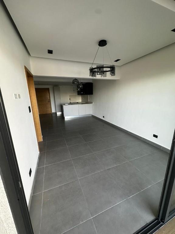 APARTAMENTO EN RENTA – GAZCUE, PISO ALTO en La Victoria - Imagen 3