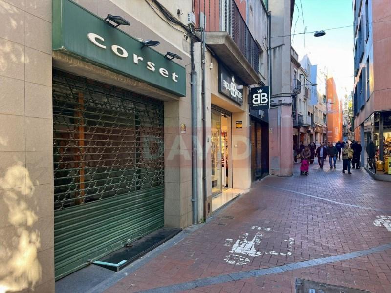 FANTÁSTICO LOCAL COMERCIAL EN TERRASSA en Terrassa - Imagen 1
