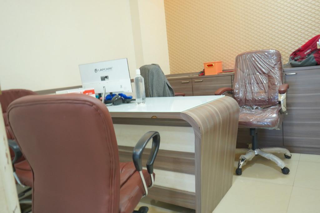 PREMIUM OFFICE SPACE FOR RENT in Ulhāsnagar - Image 5