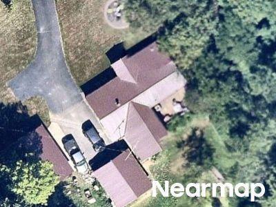 Waterford Rd in Youngstown - Image 1