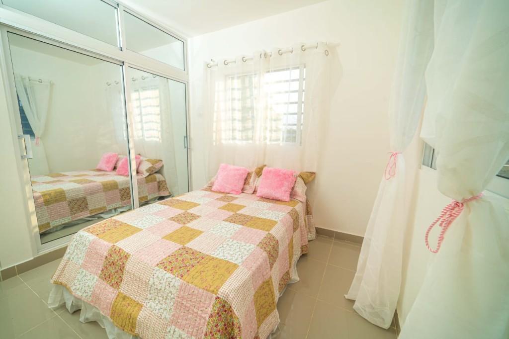 AMPLIOS APARTAMENTOS EN AVENIDA JACOBO MAJLUTA en la República Dominicana - Imagen 3