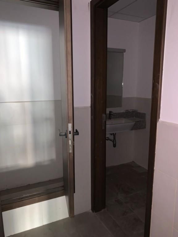 Shell & Core Shop for Rent in Al Garhoud – Prime Location in United Arab Emirates - Image 4