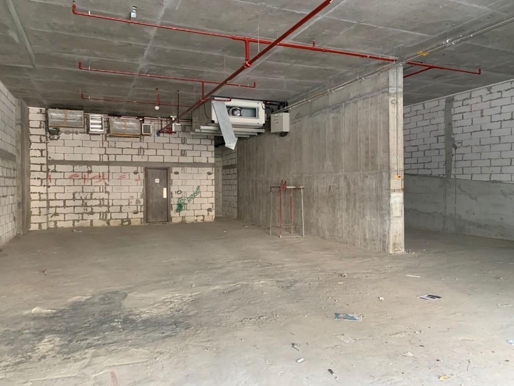Shell & Core Shop for Rent in Al Garhoud – Prime Location in United Arab Emirates - Image 6