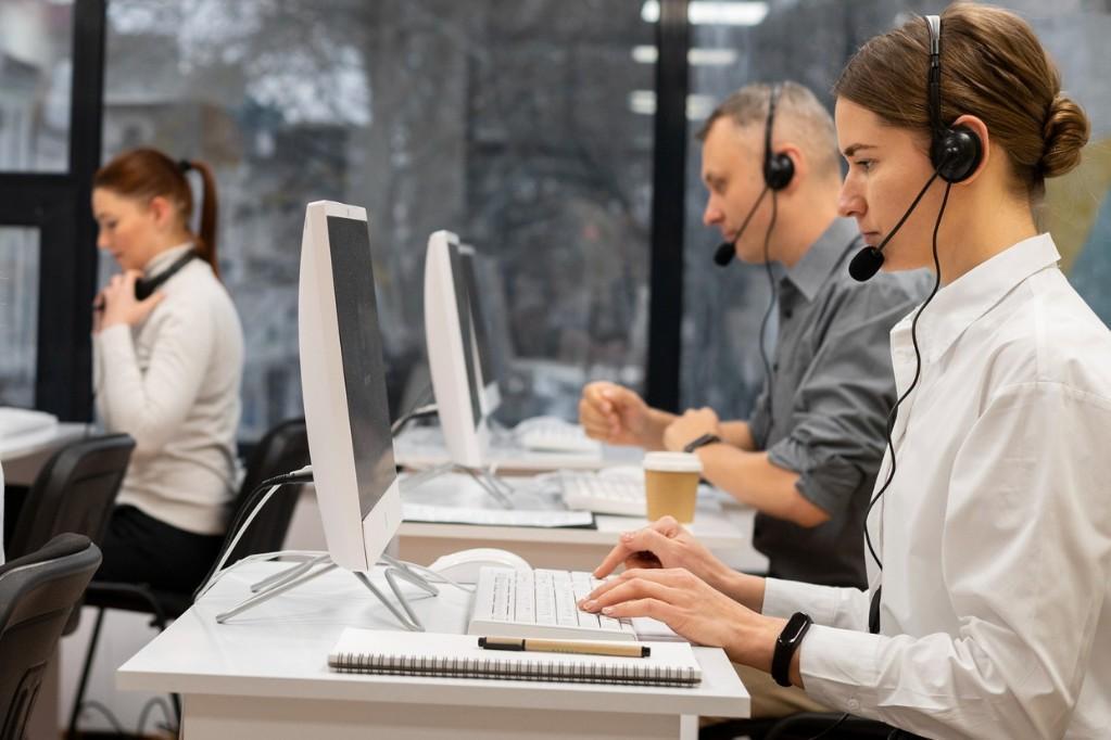24/7 Managed Help Desk Services – Fast, Reliable IT Support in India - Image 1