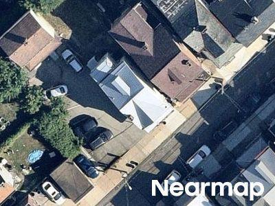 Pier St in Pittsburgh - Image 1