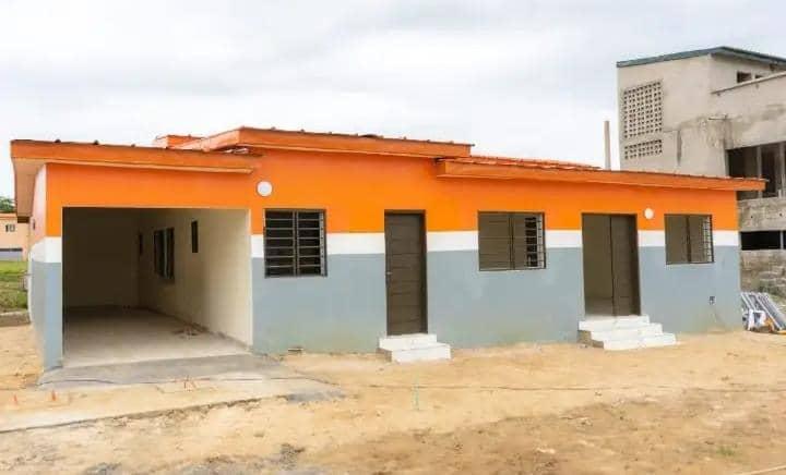 Villa basse 4 PIÈCES en Côte d’Ivoire - Photo 2