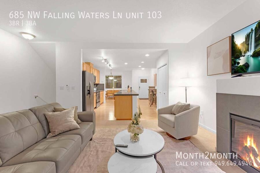 Forestview on Falling Waters in Hillsboro - Image 1