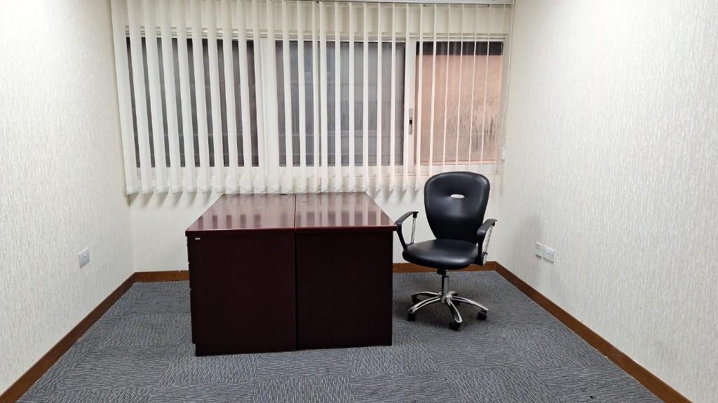 BUSINESS CENTER OFFICE FOR RENT – AL GARHOUD | 200 SQFT | AED 30 in United Arab Emirates - Image 5