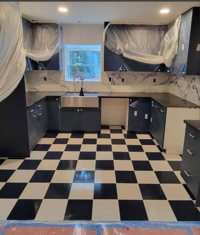 Tile Installation Professional Work Long Beach in United States - Image 2