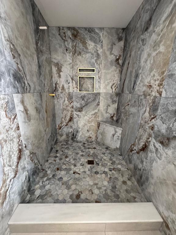 Tile installation in Wesley Chapel - Image 1